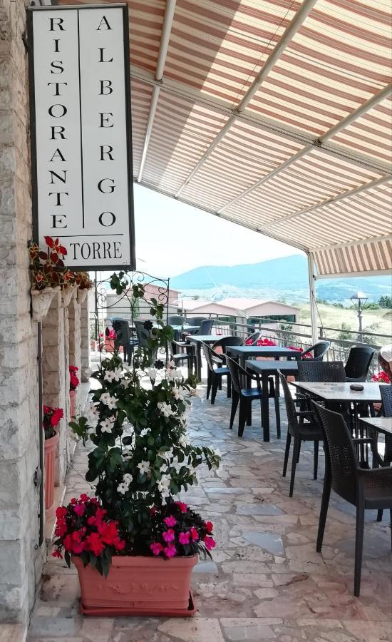 Albergo La Torre Radicofani Kültér fotó